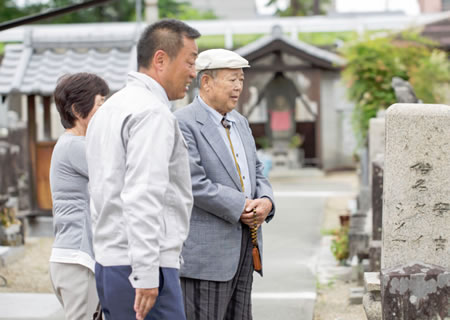 弊社では、終活カウンセラー有資格者をはじめ、墓じまいに関連する有資格者が、多数在籍しております。